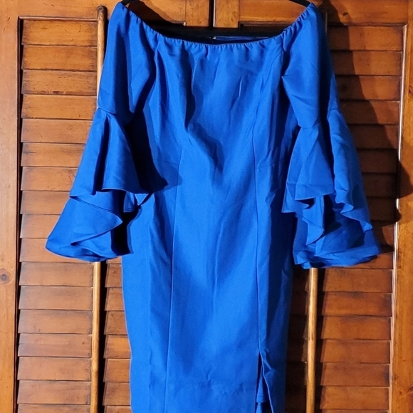 VENUS Dresses & Skirts - 🎄NWOT Venus A-Line🎄
